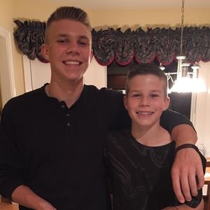 Meet your Posher, Chas